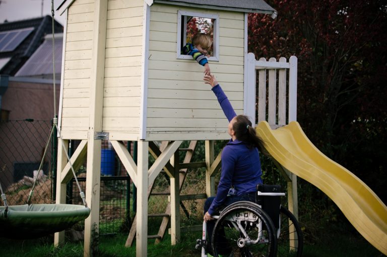 FamilieIstWoLiebeIst_EdinaMueller_KathrinStahlPhotographer-031